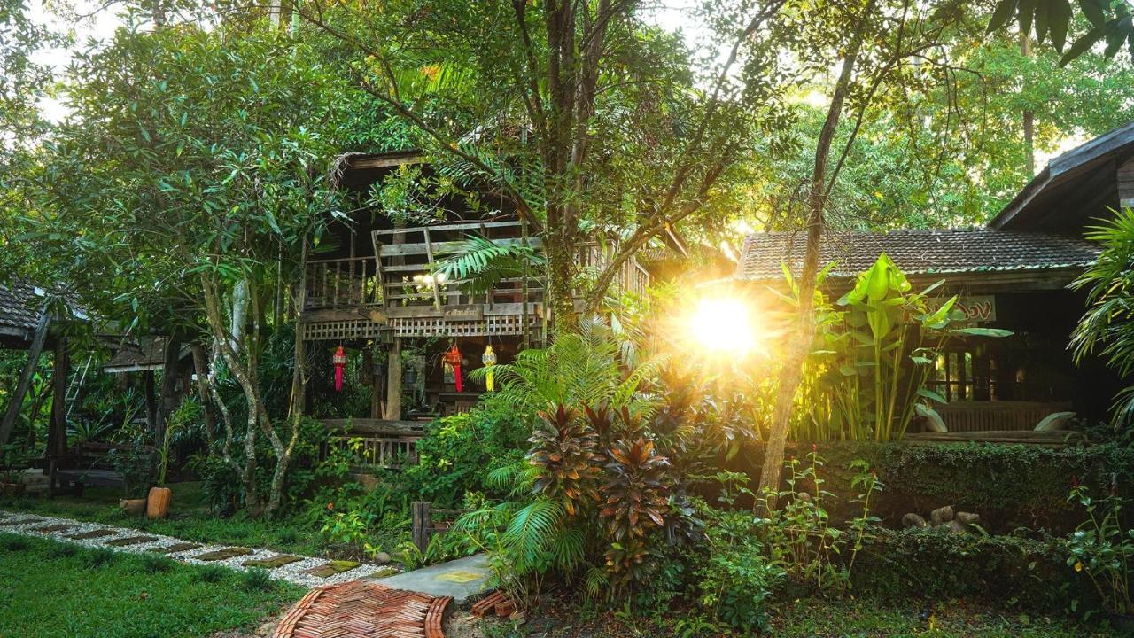 Tongluang Inthanon Homestay โต้งหลวงอินทนนท์โฮมสเตย์ Chom Thong Εξωτερικό φωτογραφία